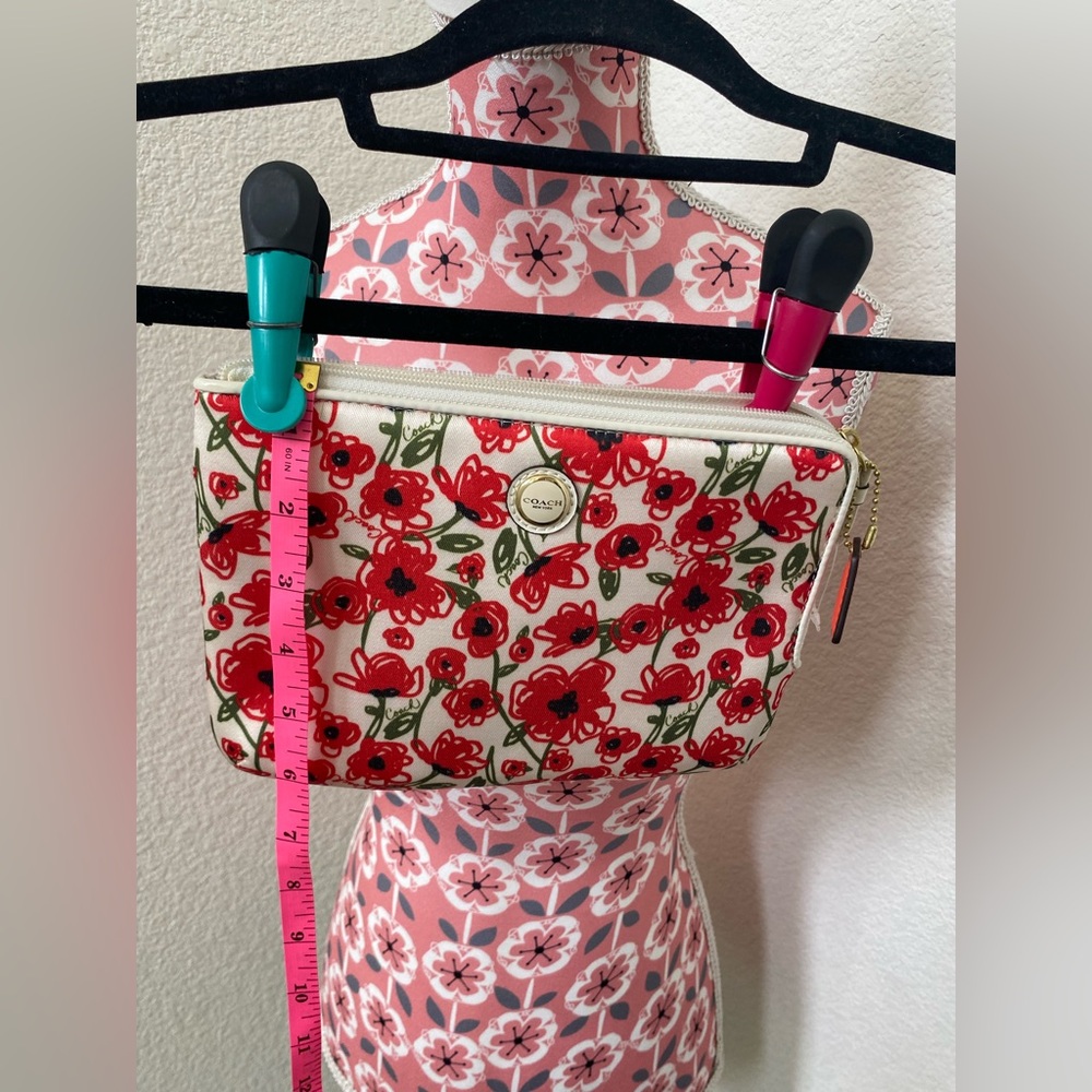 Coach Red and White Floral Cosmetic Bag - Picture 3 of 8